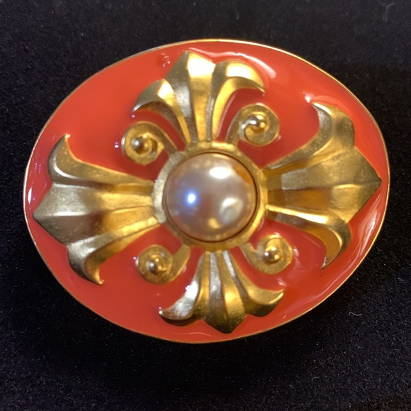 Vintage Karl Kagerfeld clip earrings, oval gold tone,orange enamel & faux pearl - Picture 3 of 8